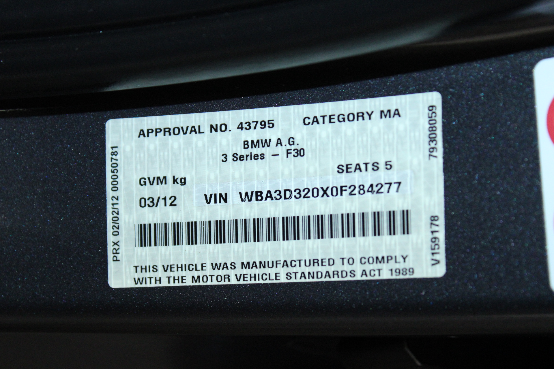 9K Yellow Gold RAINBOW HEART RING