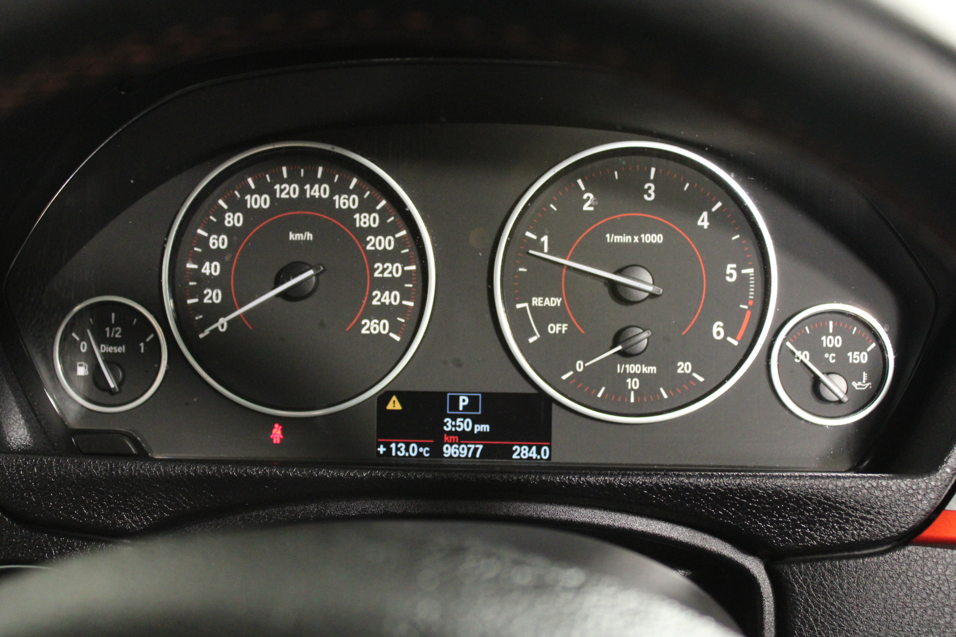 9K Yellow Gold RIBBED RING