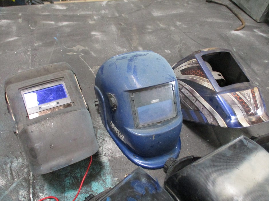 9K Yellow GOLD 0.05CT HI I1 DIAMOND EMERALD RNG