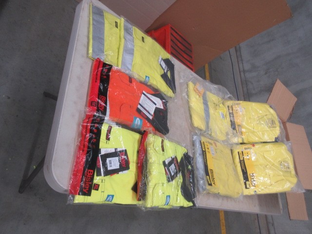 SENSH 2000G Machinists Hammer with Rubber Grip Fibreglass Handle.