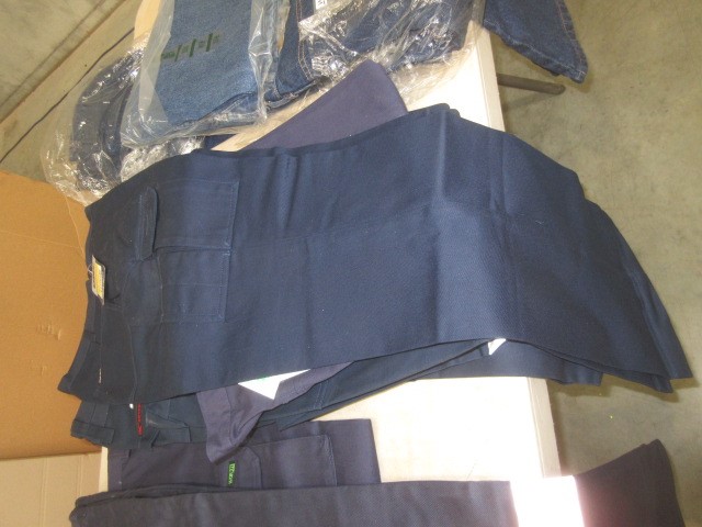 24 Pairs x Industrial Work Gloves, Size XL, Crinkled Latex Palm Cotton.