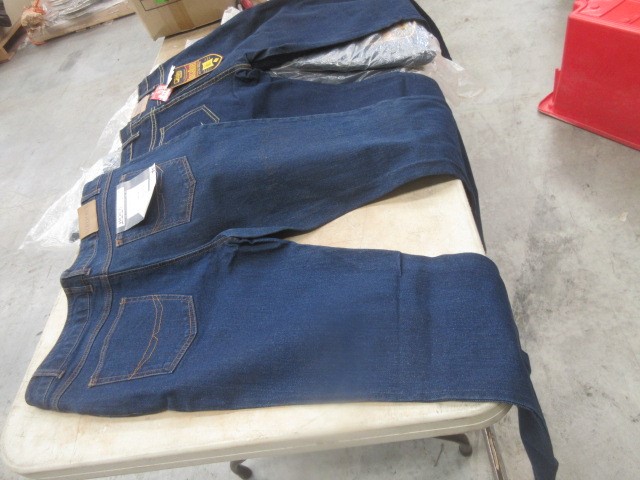 8 x CADBURY Dairy Milk Chocolate Block, 360g. Best Before: 07/2025.