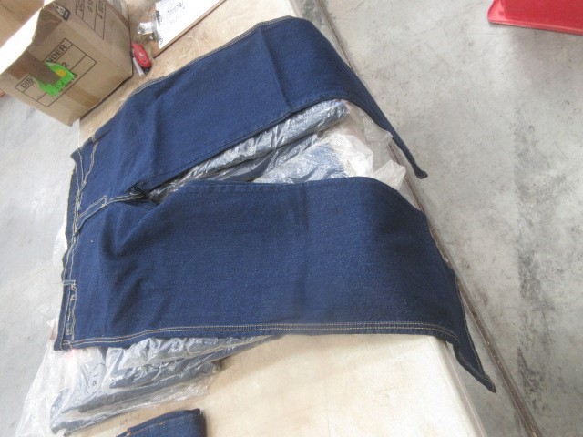 2 x Bag of 22pk TROPICAL FIELDS Crispy Coconut Rolls Multi Pack, Incl: Mang