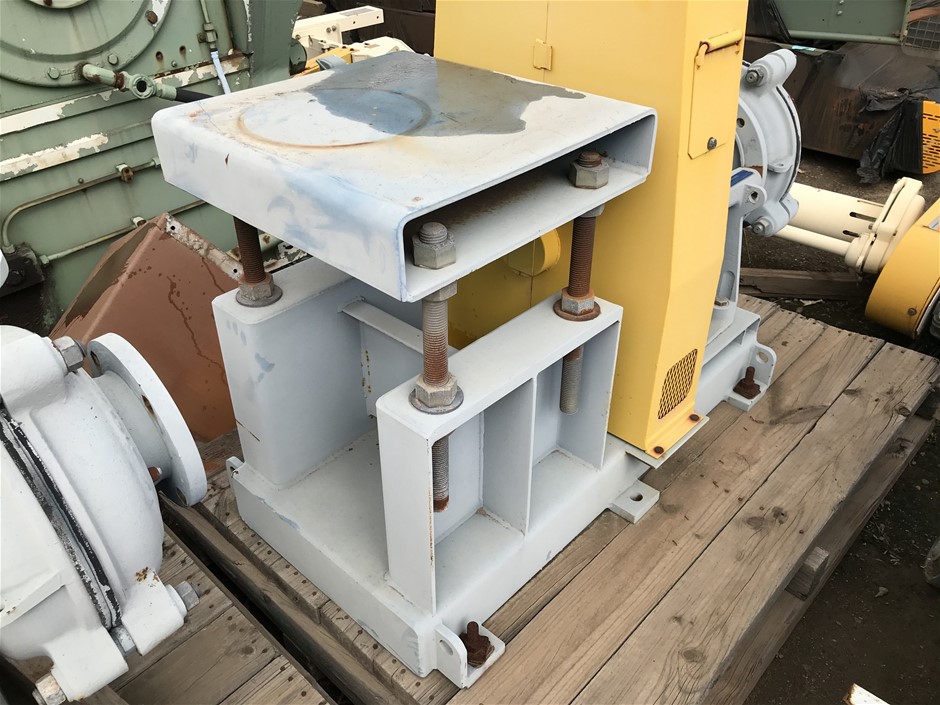 1/100 Ounce -Gold Scottdale & 1/10 Ounce Xag Silver coins x 4 Unc