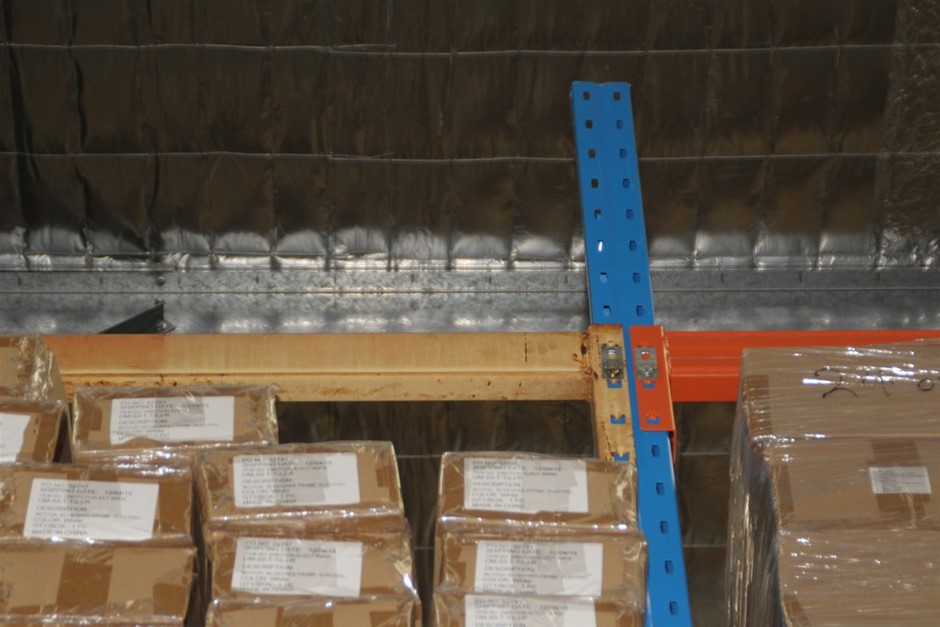 0.07 Carat round 2 white diamond