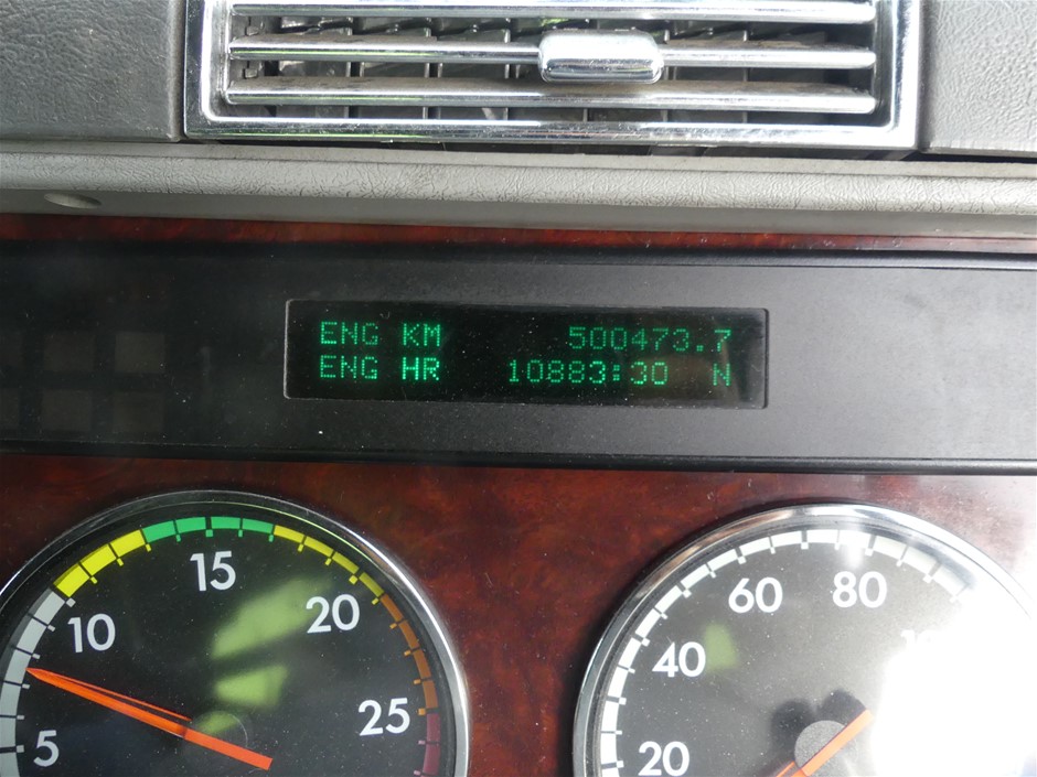 Linishing Machine (Pedestal)