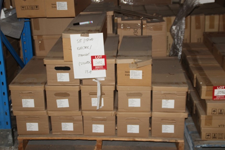 CALVIN KLEIN Men's Colorblocked 7" Swim Shorts, Size L, 100% Polyester, Hig