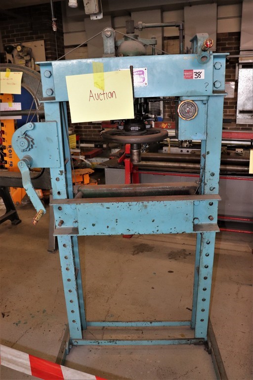 SKECHERS Women's Bob's Swift Fit Shoes, Size US9.5, White (WHT), 179228CS.