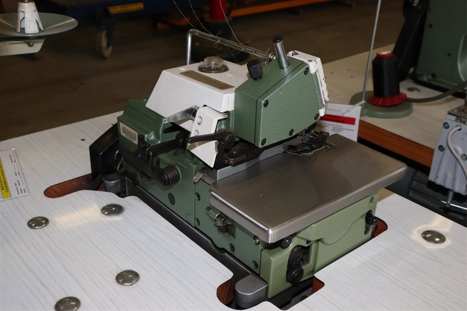 GOOBAY Pro Tilt Wall Mount for TV Size 32-55, Black, Medium