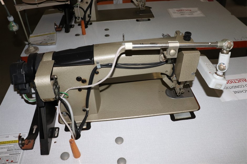 DeWALT 18" PRO Rolling Tool Bag. NB: Minor use.