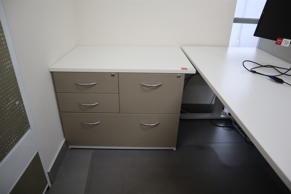 DeWALT 18V-54V 9.0Ah Flexvolt Li-Ion Battery. NB: Has been use & Not in Ori