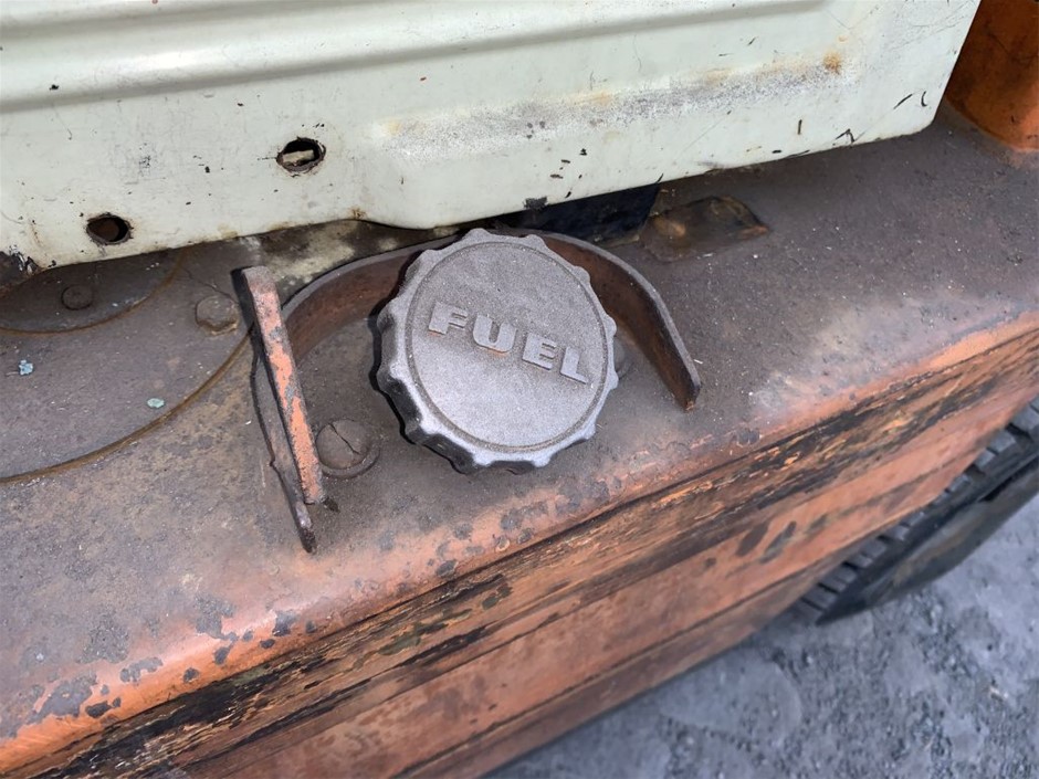 DeWALT 18V Li-Ion XR Cordless Brushless Compact Chainsaw, Skin Only. NB: No