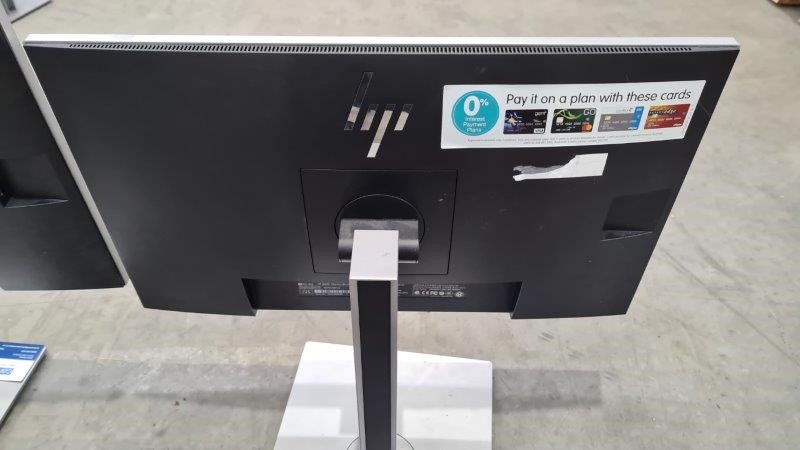 Elephant in the Room Buttery Chardonnay (6x 750mL).