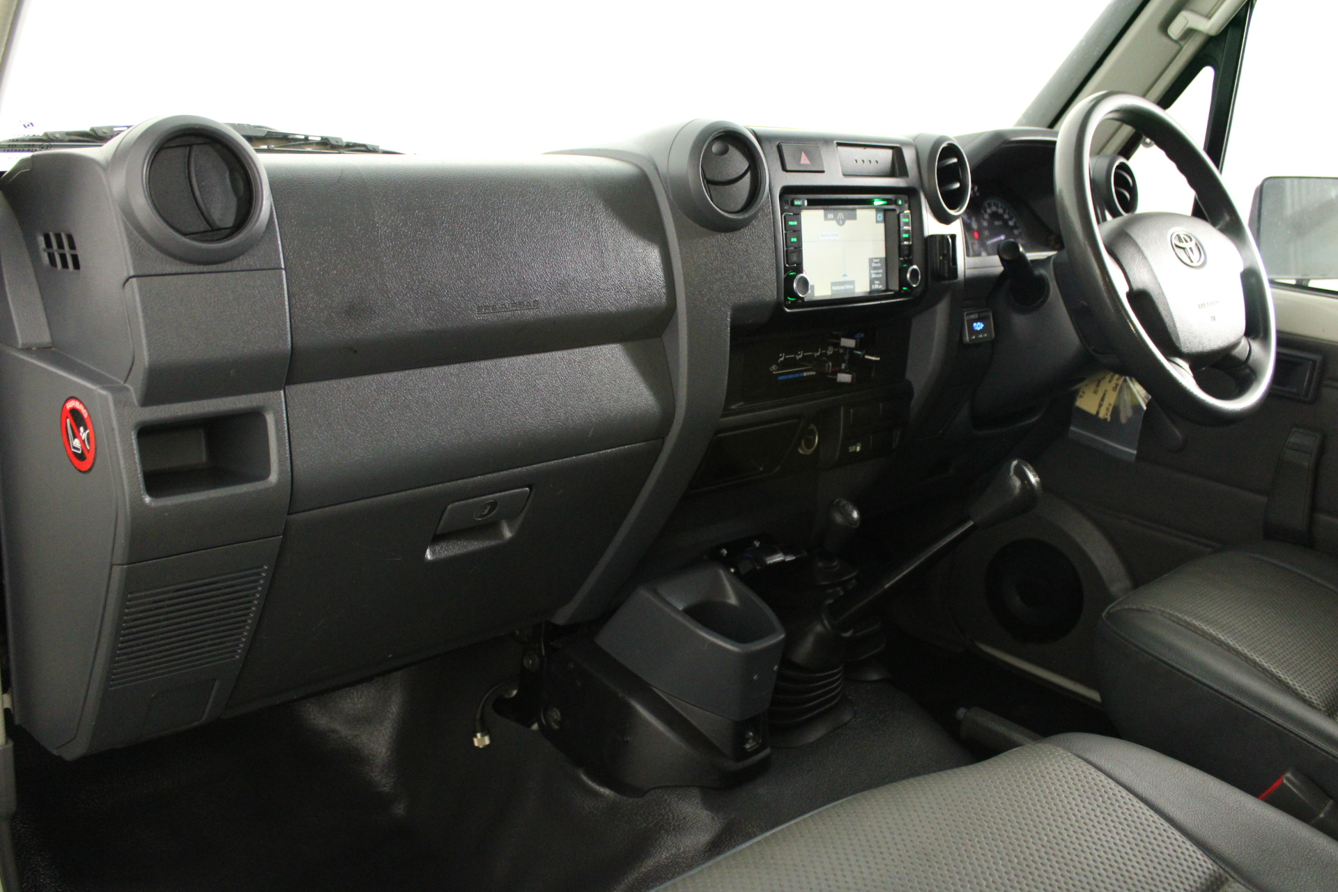 0.12 carat white round 4 diamond