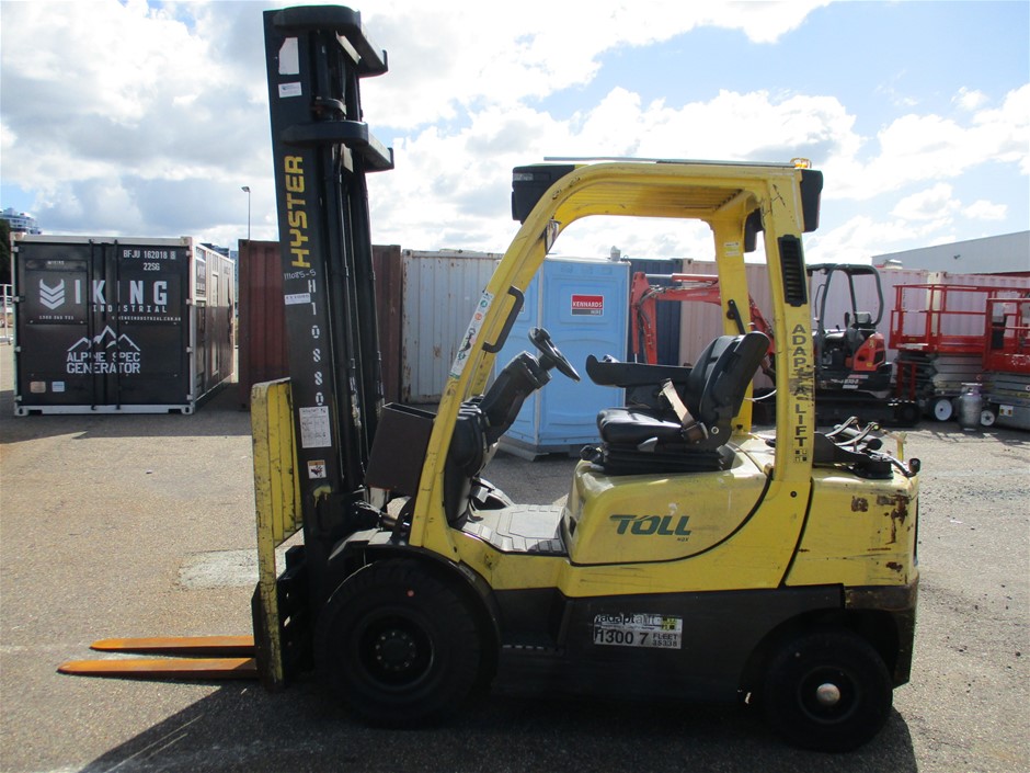 1.90ct Round Cut GRA Certified Moissanite 925 Silver Band Ring - Size 8