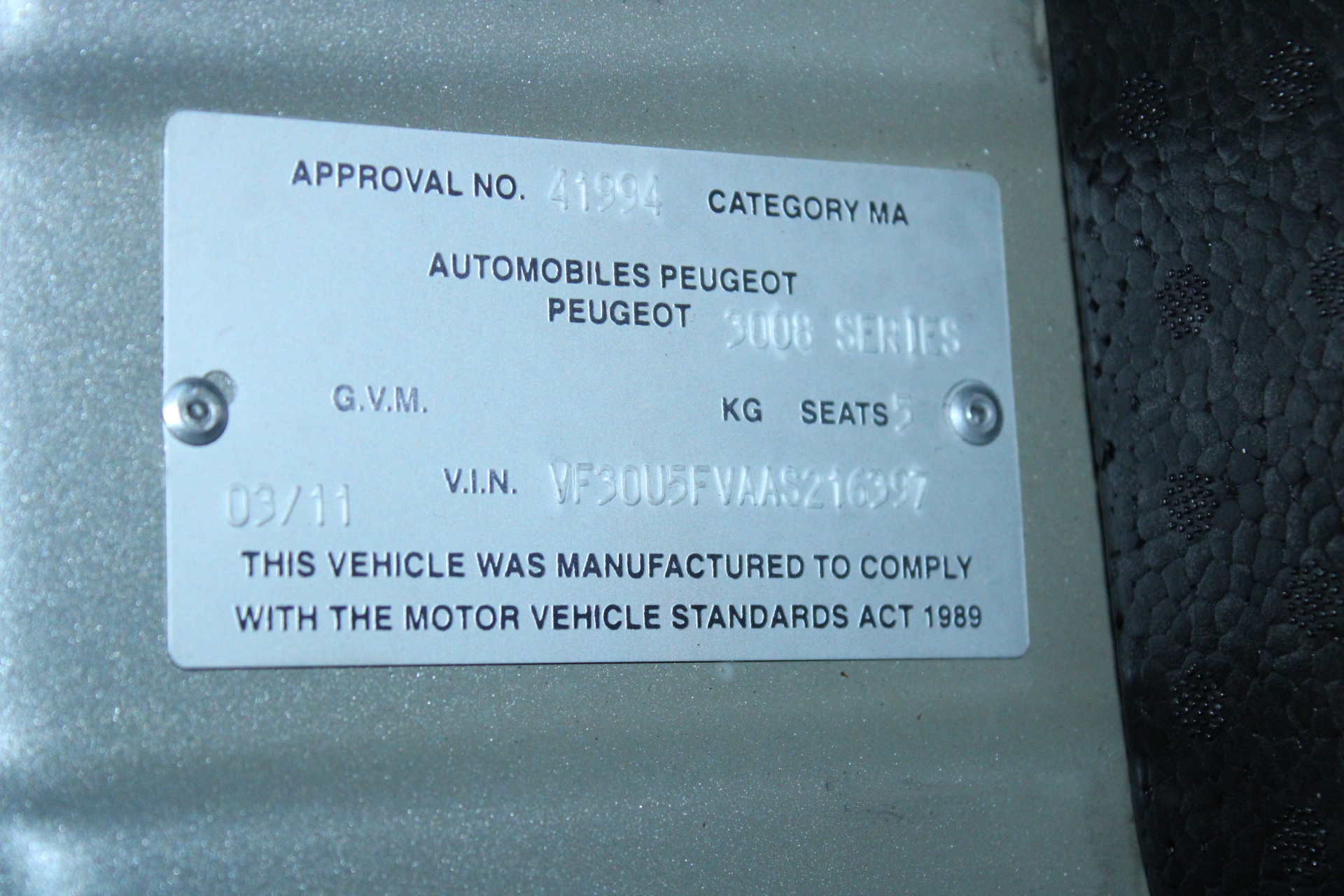 Apple iPhone 5c (A1529) Phone 16GB