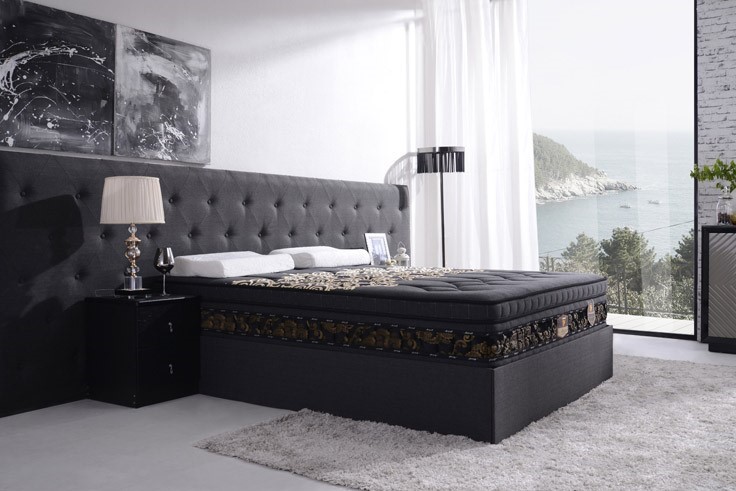 Younger Days Cabernet Sauvignon 2025 (12x 750mL), Heathcote, VIC.