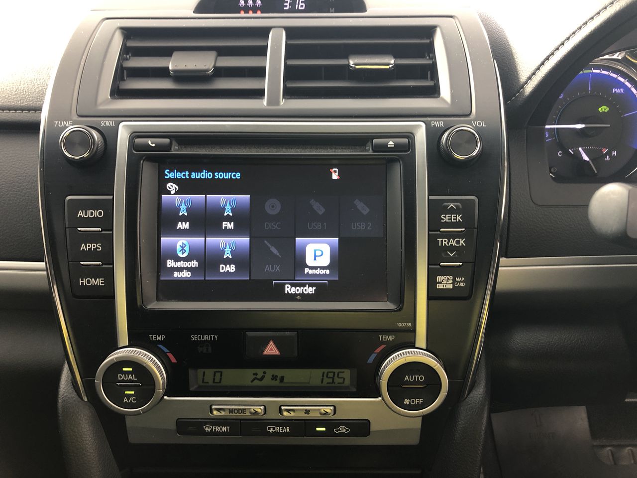 1/100 Ounce -Gold Scottdale x 1 bars &  1 Gram silver bar & 1 gram  bar