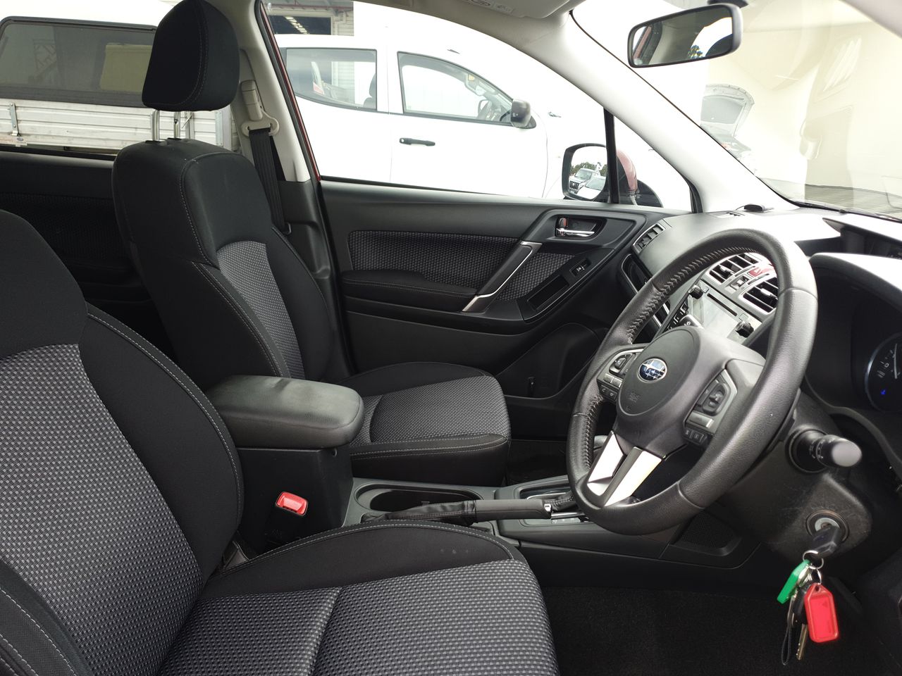 0.20 TCW yellow round various diamonds