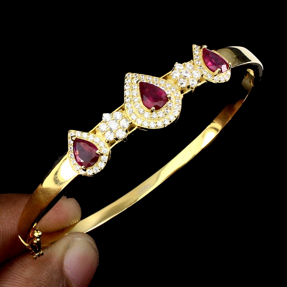 9K WHITE GOLD 0.12ct F VS LAB DIAMOND PEAR WAVE RING