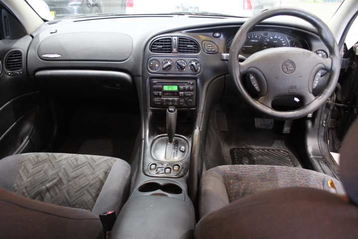 0.16 Carat White 4 round diamonds