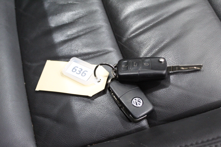 1.25 carat blue diamond round various