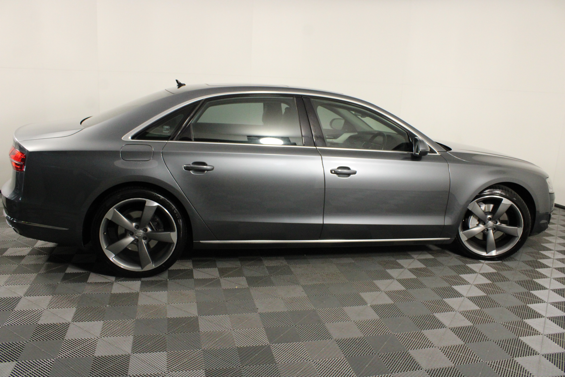 Giant Talon Black/Green/White Bicycle