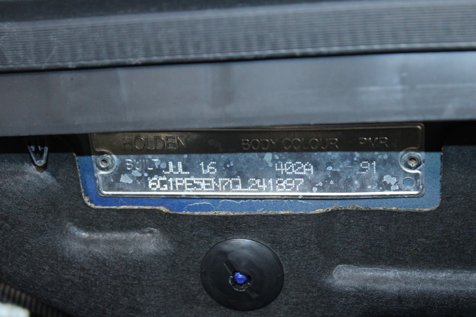 Unused Scalloped Disc Plates