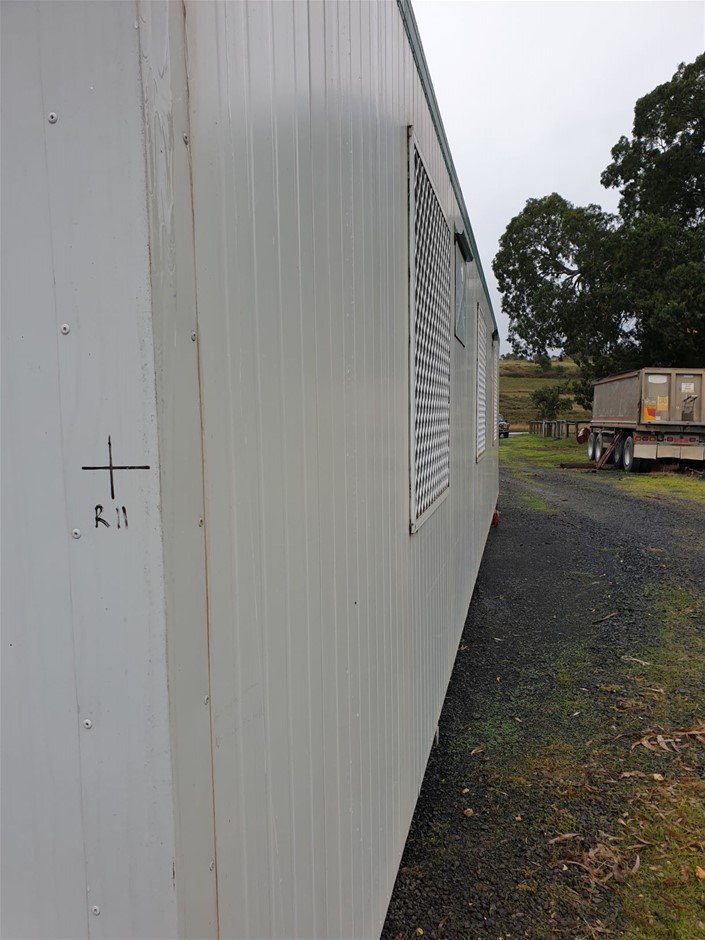 Quantity of Steel Struts