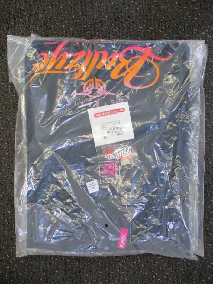 Garden Gnomes 5pc Set, Hand-painted Terracotta, 30cm High, Brand NEW