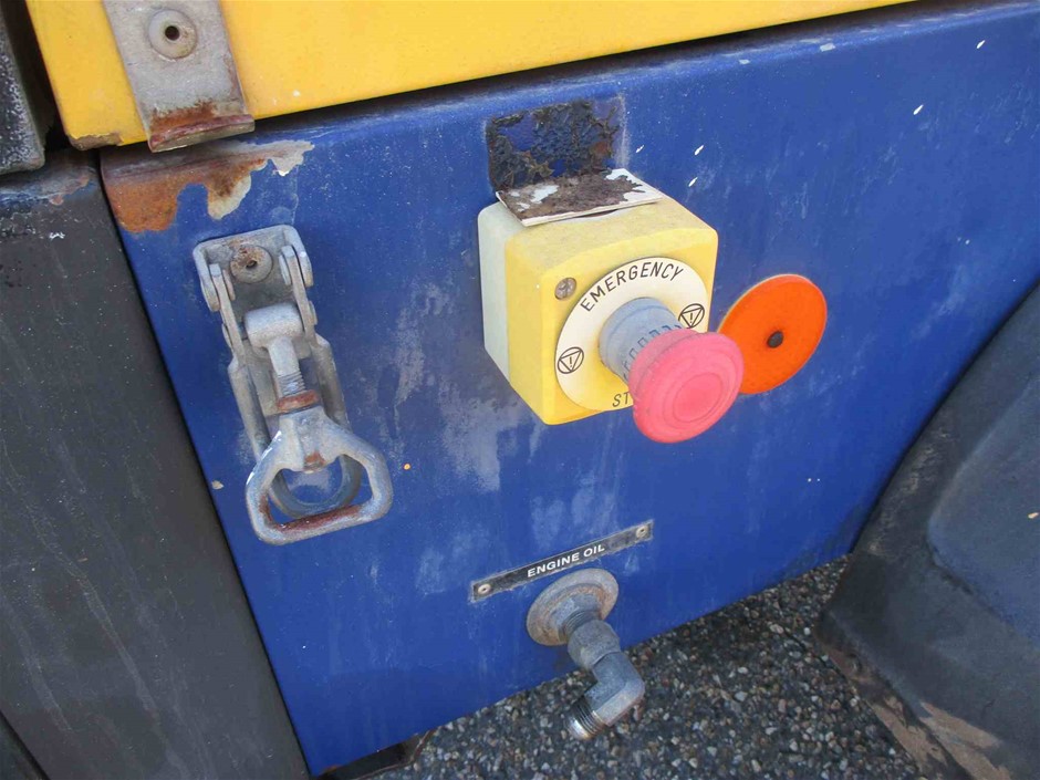 2 Monkeys Semillon Sauvignon Blanc 2025 (12x 750mL) SEA