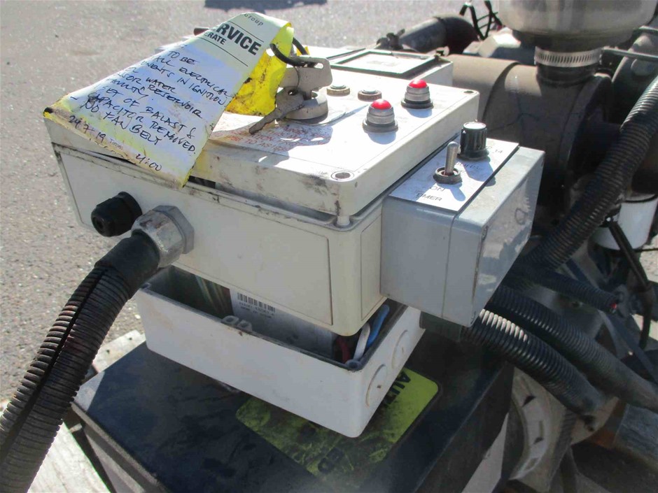 Luxury 18K White Gold Plated Full Diamond Quartz Iced Out Wrist Watch