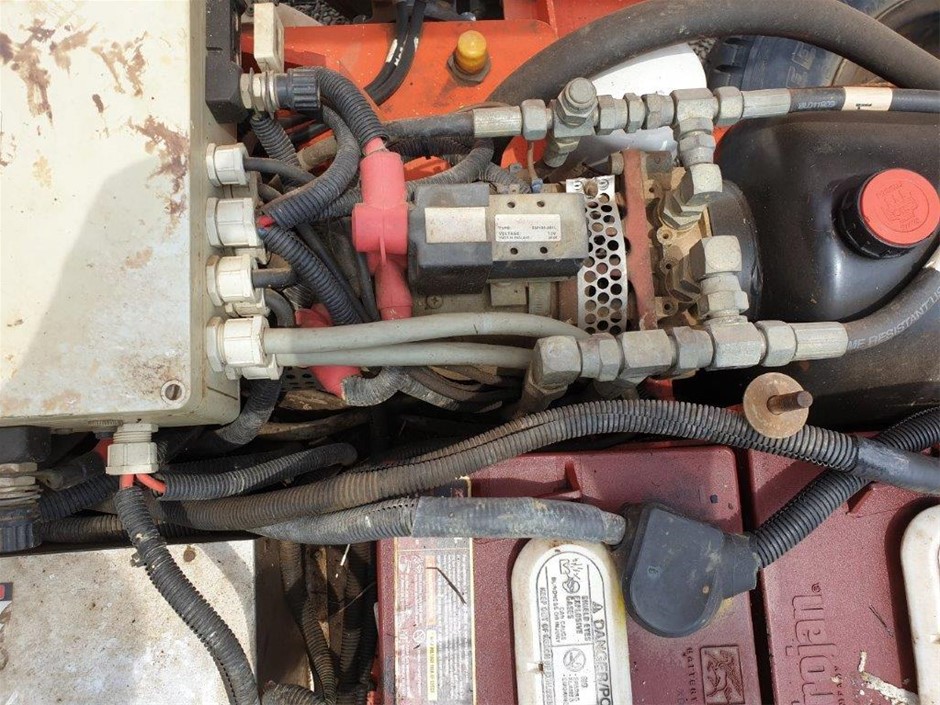 Lake Road Estate Series Sauvignon Blanc 2024 (12x 750mL) NZ