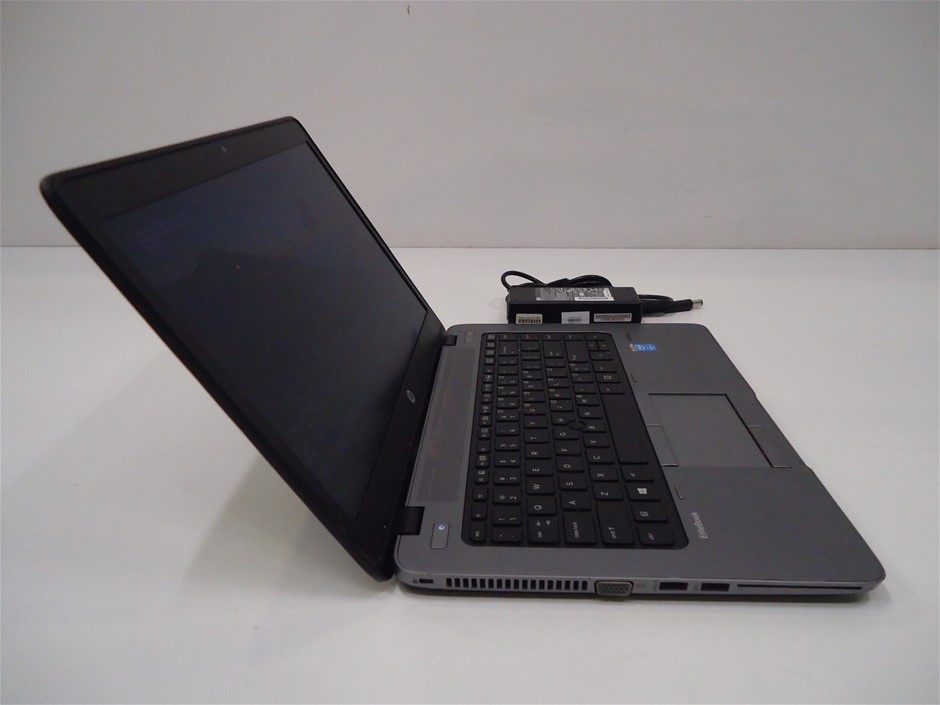 2 Carat round 2 white diamond each CVD Uncertified