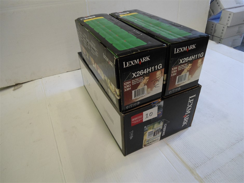 RIP CURL Boy's Hoffman Short Sleeve Shirt - Navy, Size 3-4. RRP: $59.99.  B