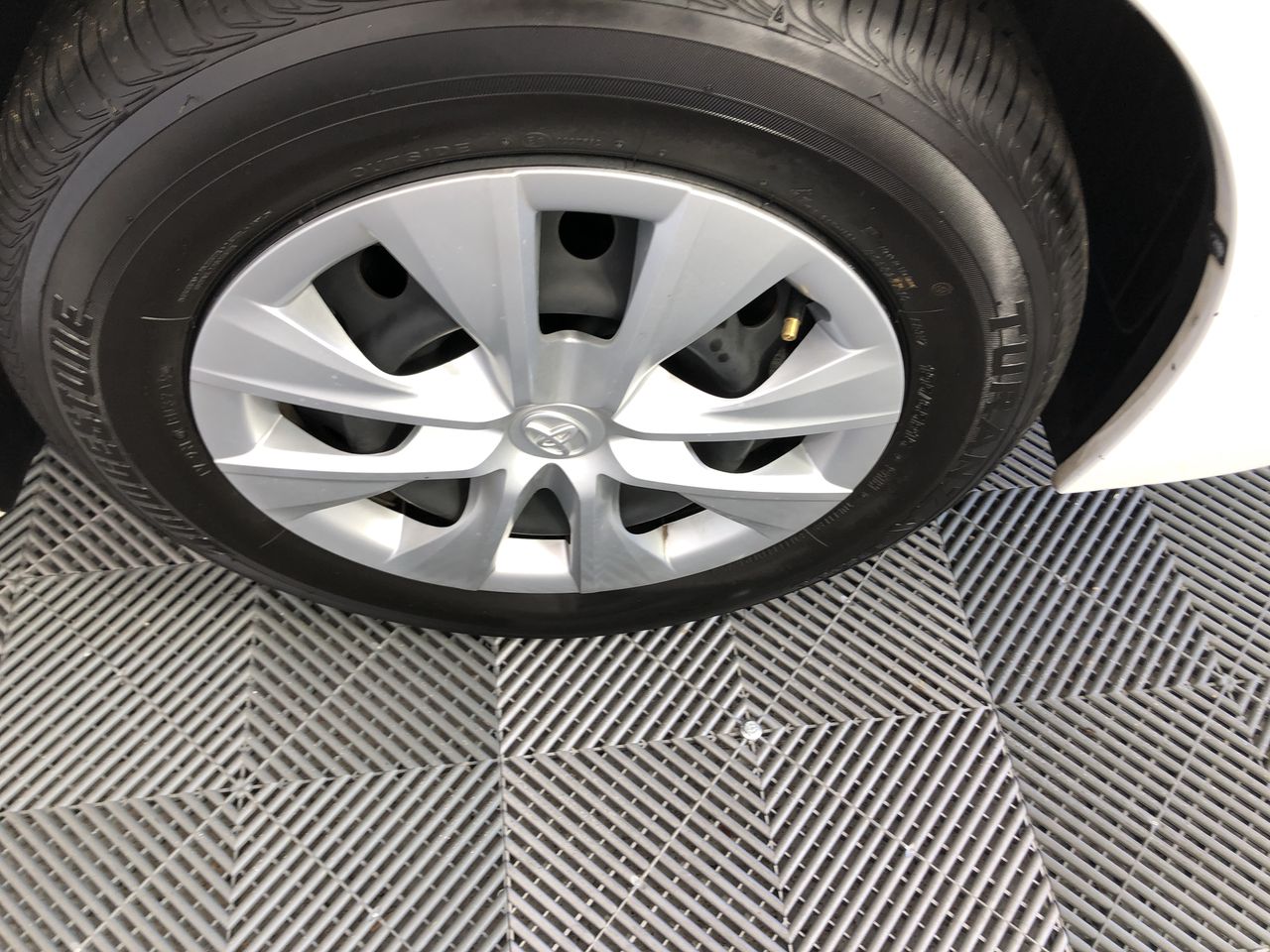 Bosch/Ryobi/Ozito Mixed Brand and Model Electric Drill/Power Tools