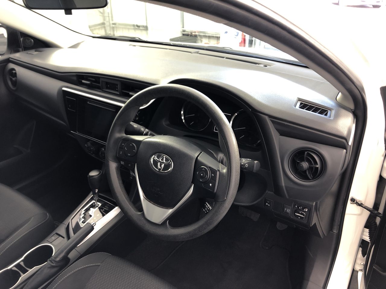 <p>Linde L14AS Walkie Stacker</p>