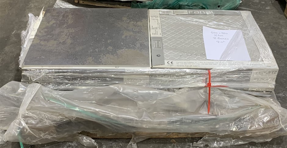 WINIX Air Cleaner with PlasmaWave Technology (C545). NB: Has been used & No