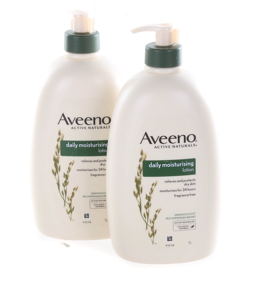 8-9mm Pearl & Swarovski Crystal & Initial Letter 'E' Charm Bracelet