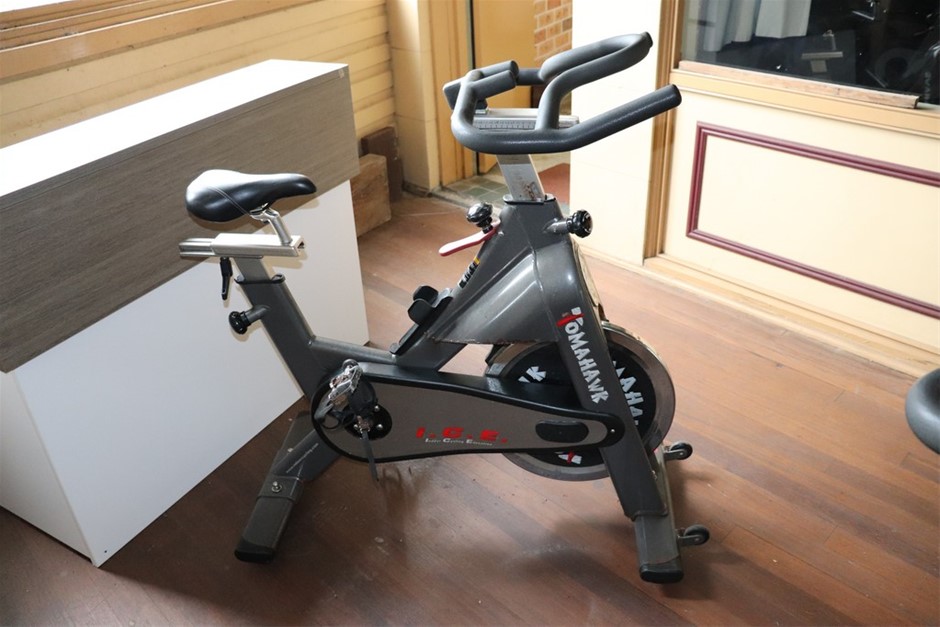 Lady’s Shoes and Bag Almost New . Others