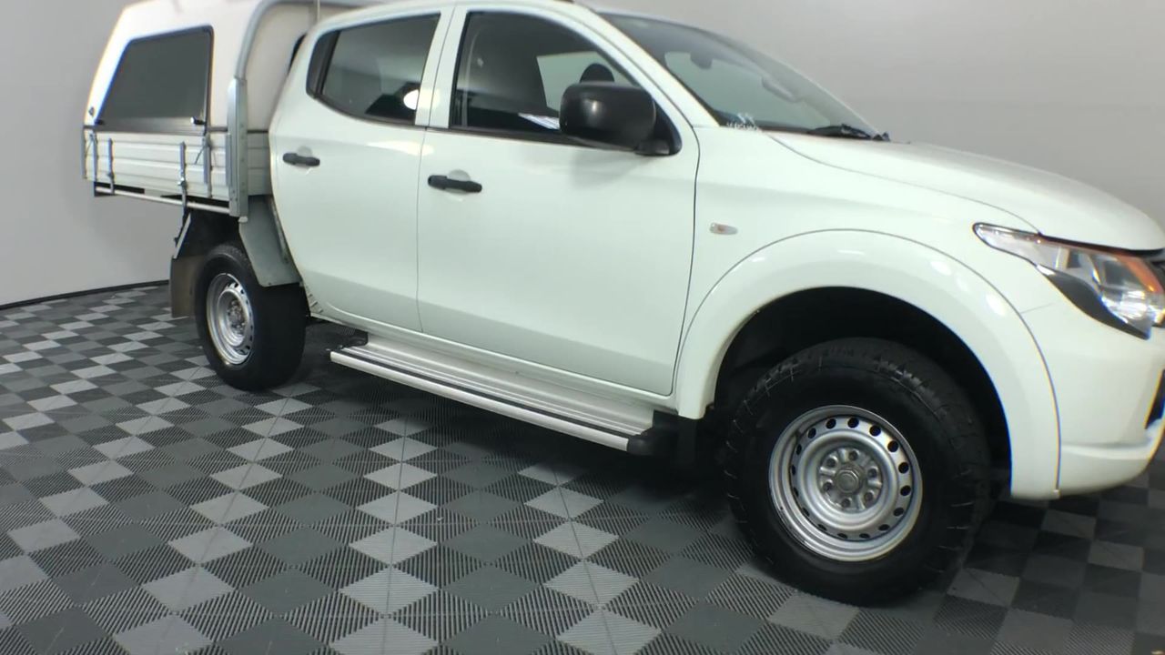 PEM AMERICA Reversible Cooling Blanket, Size Queen, 210cm x 210cm, Tan.