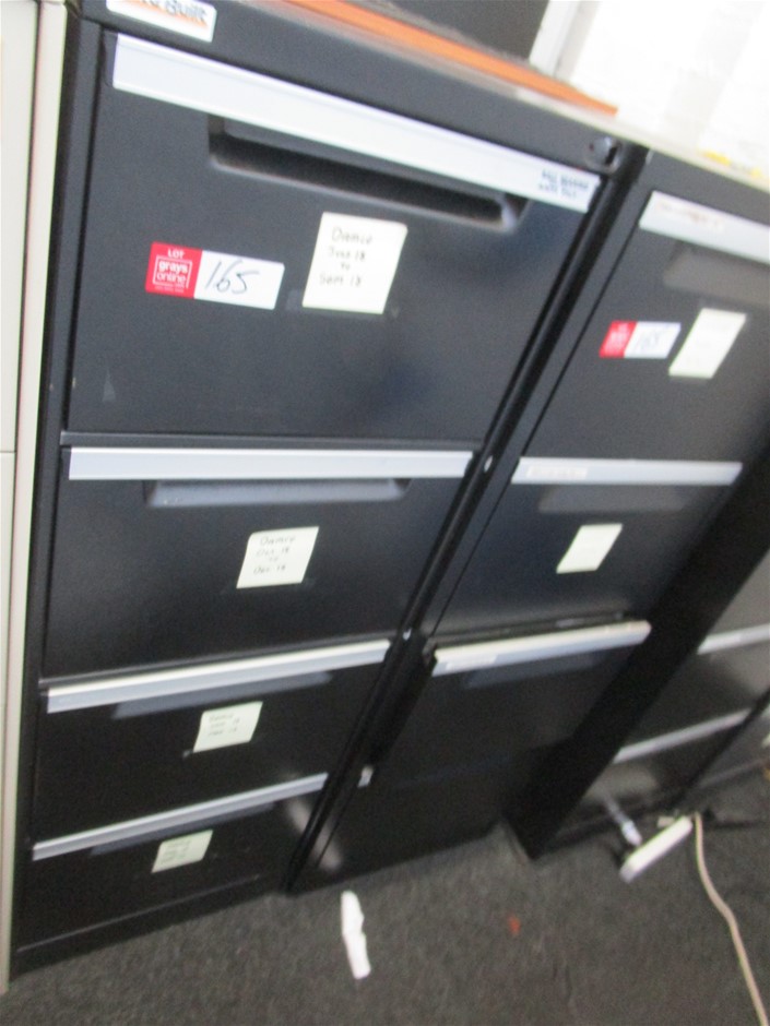 6mm Peridot & Baroque Pearl Pendant Charm Bracelet