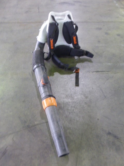 RAWLINGS Storm Girls Youth Softball/T-Ball Bat Backpack, Black/Pink.