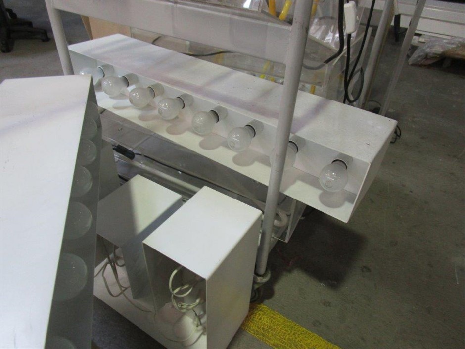 3 x Assorted Monitors. Incl: 1 x AOA LTW32HD, 1 x ACER ED270R 27 Inch, 1 x