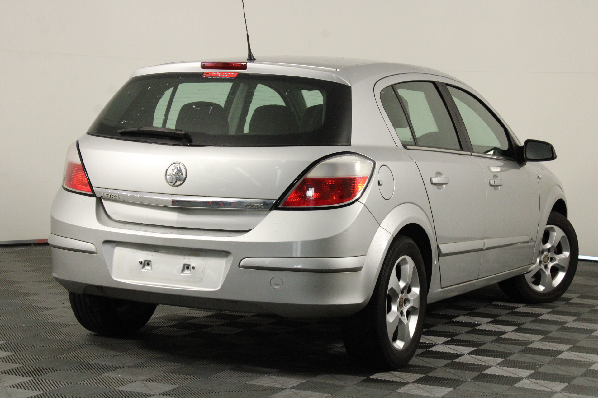 3-Pack KEITH HARING Youth Tees, Size XS (5/6), Lavender Combo.