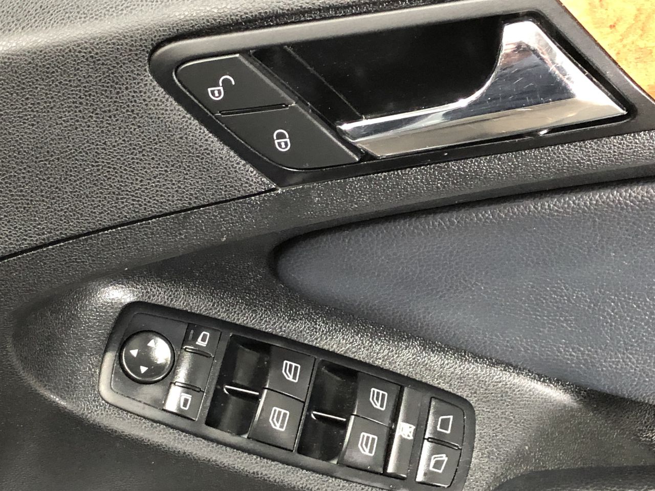 Little Giant Buttery Chardonnay (6x 750mL), Adelaide Hills.