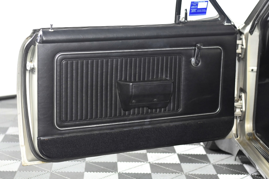 Wolf Blass Red Label Cabernet Merlot (6x 750mL).