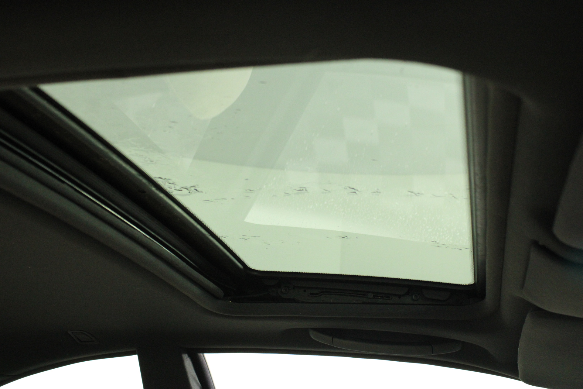 Elephant in the Room Cabernet Sauvignon (6x 750mL).