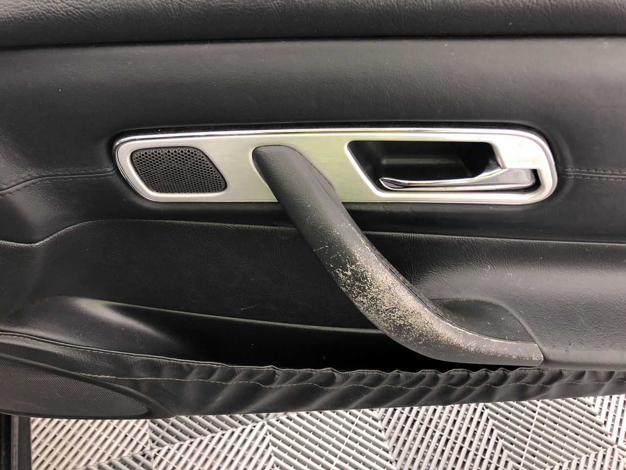 Lindeman's Bin 45 Cabernet Sauvignon (6x 750mL), SEA.