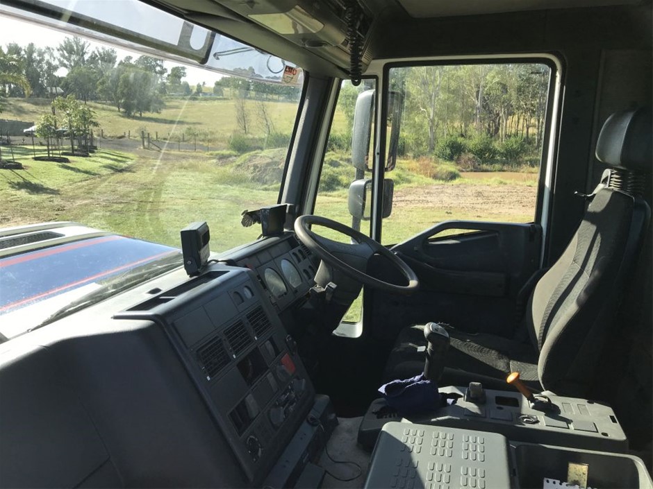 Veuve D'Argent Cuvee Prestige Blanc de Blancs Brut NV (6x 750mL)